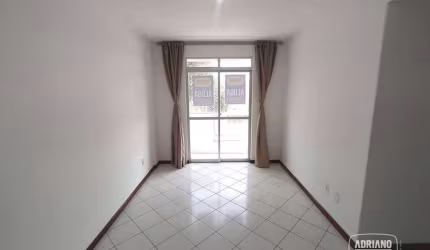 Apartamento com 2 dormitórios à venda, 68 m² por R$ 390.000,00 - Praia Comprida - São José/SC