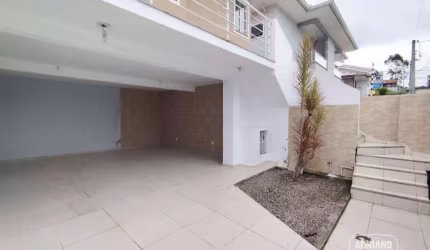 Casa com 3 dormitórios para alugar, 120 m² por R$ 3.671,65/mês - Potecas - São José/SC