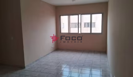 Apartamento na Vila Ema, em São José dos Campos, com 75m2, 3 quartos, andar alto.