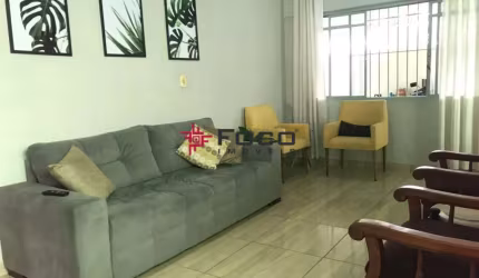 Casa Térrea de 172m² com 3 Quartos e 1 Suíte - Bosque dos Eucaliptos
