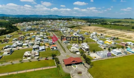 Terreno no Condomínio Residencial Terras do Vale / 326 m² / Plano / Excelente localização / Caçapava
