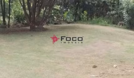 Chácara com 03 dormitórios - Chácara Recanto Itamarati II - 5.000m² - Caçapava/SP