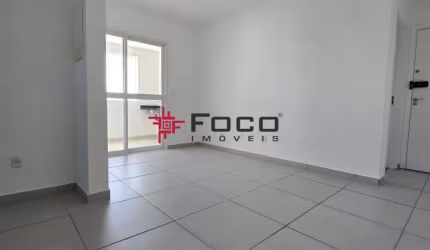 Apartamento de 02 dormitórios para Locação no Jardim Oriente