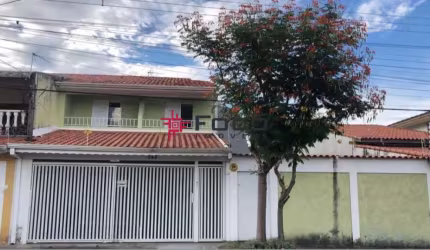Sobrado 4 quartos 1 suíte à venda no Jardim das Indústrias