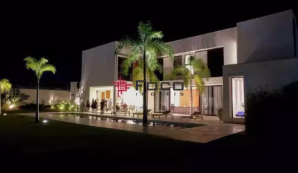 Sobrado - Condomínio Reserva das Figueiras - São José dos Campos - 1350m² área total