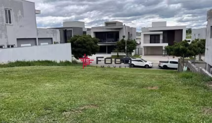 Terreno em condomínio fechado à venda no Condomínio Residencial Alphaville II