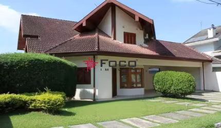 Casa em Condomínio de Alto Padrão no Jardim Aquarius