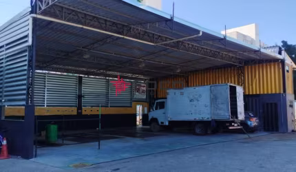 Galpão para locação / Jardim America / 300m²AC - São José dos Campos.