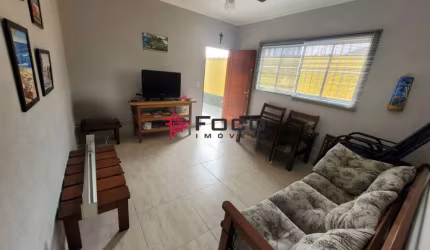 Casa de 3 quartos com 1 suíte / Enseada / 164 m² de construção / 250 m² de terreno / São Sebastião.