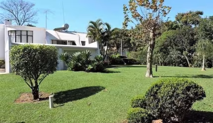 Cond. Jd Colonial - Casa em 5 mil m²! Lazer e privacidade! Energia solar!