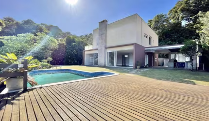 Cond. Pousada dos Bandeirantes - 4 sts, gourmet, piscina, vista!
