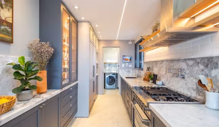 Apartamento semimobiliado, no Ecoville