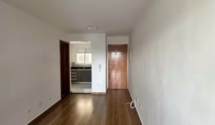Apartamento, 2 Dorms para Alugar, 48 m² por R$ 1.450,00