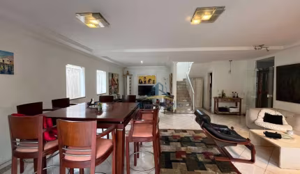 Casa com 4 quartos e 300 m², para venda por R$ 1.400.000,00 ou locação por R$ 7.500,00 + taxas - Vargem Pequena - Rio de Janeiro/RJ
