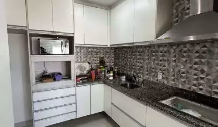 Imóvel para venda possui 114 metros quadrados com 3 quartos em Centro - Diadema - SP