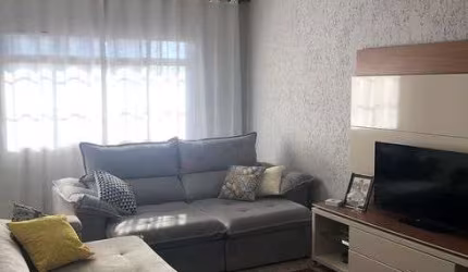 Sobrado a venda com 283 metros quadrados com 3 quartos