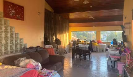 Casa para venda com 284 metros quadrados com 4 quartos em Conceição - Diadema - SP