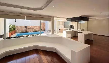 Seu Sobrado Perfeito em Cotia com Lazer Completo!