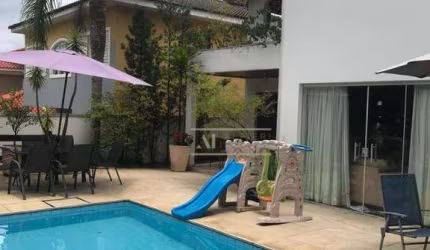 Casa à venda, 350 m² por R$ 2.750.000,00 - Alphaville Residencial 5 - Santana de Parnaíba/SP