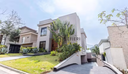 Casa com 4 dormitórios à venda, 620 m² por R$ 6.895.000,00 - Villa Solaia - Barueri/SP
