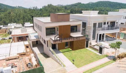 Casa com 4 dormitórios à venda, 502 m² por R$ 4.500.000 - Itahyê - Santana de Parnaíba/SP