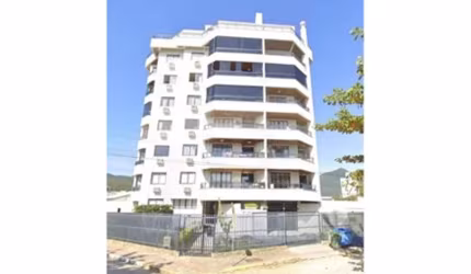 OTIMO APARTAMENTO LOCALIZADO FRENTE MAR EM BALNEÁRIO PEREQUÊ
