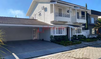 Sobrado de Condomínio com 4 quartos, Jardim Santa Maria, Jacareí - R$ 1.78 mi, Cod: 14589
