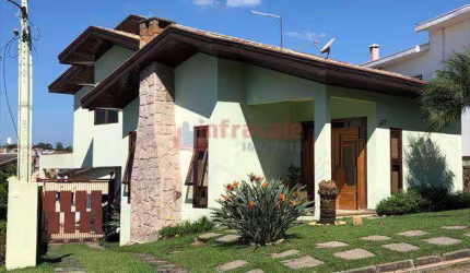 Casa de Condomínio com 3 quartos, Jardim Coleginho, Jacareí - R$ 960 mil, Cod: 8285