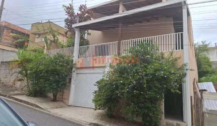 Sobrado com 3 quartos, Jardim Terras de São João, Jacareí - R$ 650 mil, Cod: 14092