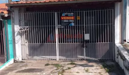 Casa com 2 quartos, Jardim das Indústrias, Jacareí - R$ 260 mil, Cod: 14335