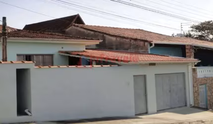 Casa com 2 quartos, Cidade Jardim, Jacareí - R$ 480 mil, Cod: 13965