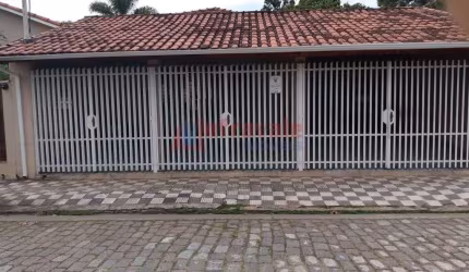 Casa com 3 dorms, Jardim Paraíba, Jacareí - R$ 660 mil, Cod: 13103