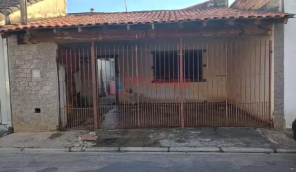 Casa com 3 dorms, Parque dos Príncipes, Jacareí - R$ 220 mil, Cod: 12243