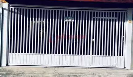 Sobrado com 3 quartos, Residencial Parque dos Sinos, Jacareí - R$ 720 mil, Cod: 14654