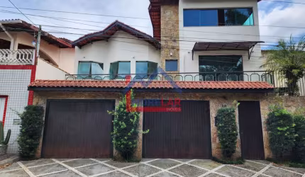 Casa com 3 quartos à venda, 350m² - Centro - Mairiporã