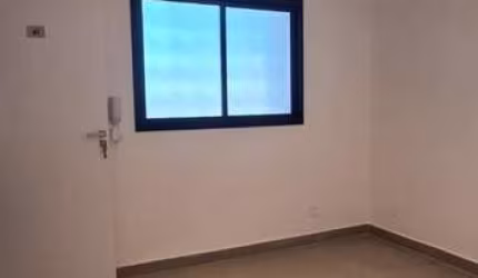 Apartamento todo reformado.