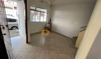 Casa com 2 quartos Alto do Ipiranga