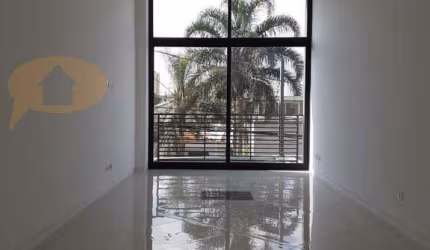 SOBRADO à venda, 3 quartos, 2 suítes, 2 vagas, Vila Brasílio Machado - São Paulo/SP