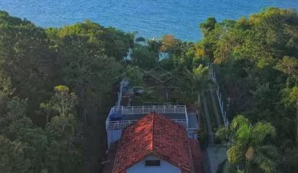 CASA PARA ALUGAR R$ 8.000,00 E VENDA R$ 3.500.000,00 BAIRRO ARMAÇÃO DE ITAPOCOROI.
