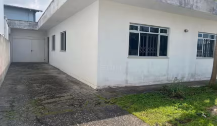 CASA 03 DORMITÓRIOS À VENDA, R$ 850.000,00 BAIRRO CENTRO EM NAVEGANTES