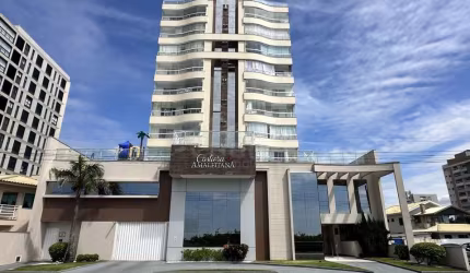 APARTAMENTO EM PREDIO FRENTE MAR, 03 DORMITÓRIOS, CENTRO DE NAVEGANTES, 30 METROS DO MAR, R$1.250.000,00