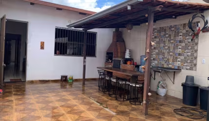 CASA COM FINANCIAMENTO BANCÁRIO , EM JUATUBA!