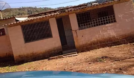 Sítio para Venda em Igaratá, PX AO BAIRRO  PEÃO, 2 dormitórios, 1 banheiro, 15 vagas