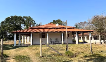 Chácara para Venda em Pinhalzinho, CENTRO, 3 dormitórios, 1 suíte, 1 banheiro, 13 vagas