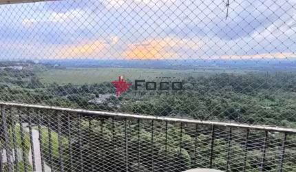 Apartamento - Ed. Cabo de São José - Centro - 3 dormitórios sendo 1 suíte - 140m².