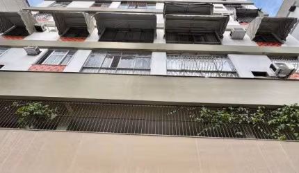 3 Quartos, sendo 1 suite e vaga de garagem