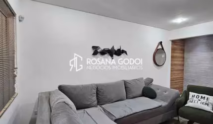 Sobrado Excelente Localização no Bairro Baeta Neves!