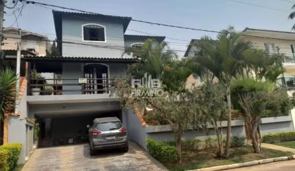 Casa - Padrão, para Venda em Itapecerica da Serra/SP