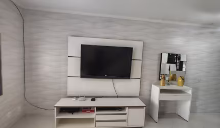 Sobrado com 2 dormitórios sendo 1 suite excelente acabamento