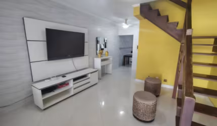 Sobrado com 2 dormitórios sendo 1 suite excelente acabamento